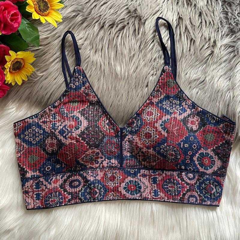 fashion-sleeveless-printed-fancy