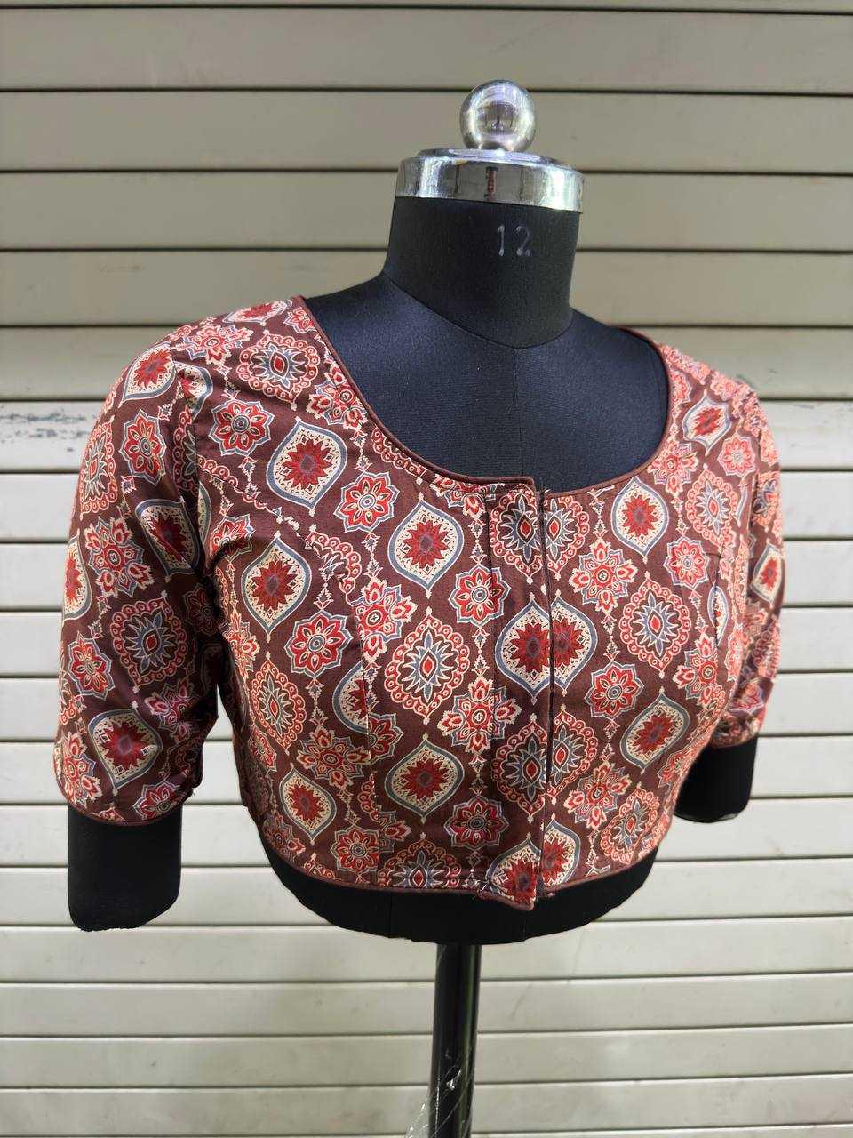 party-wear-fashion-trending-latest