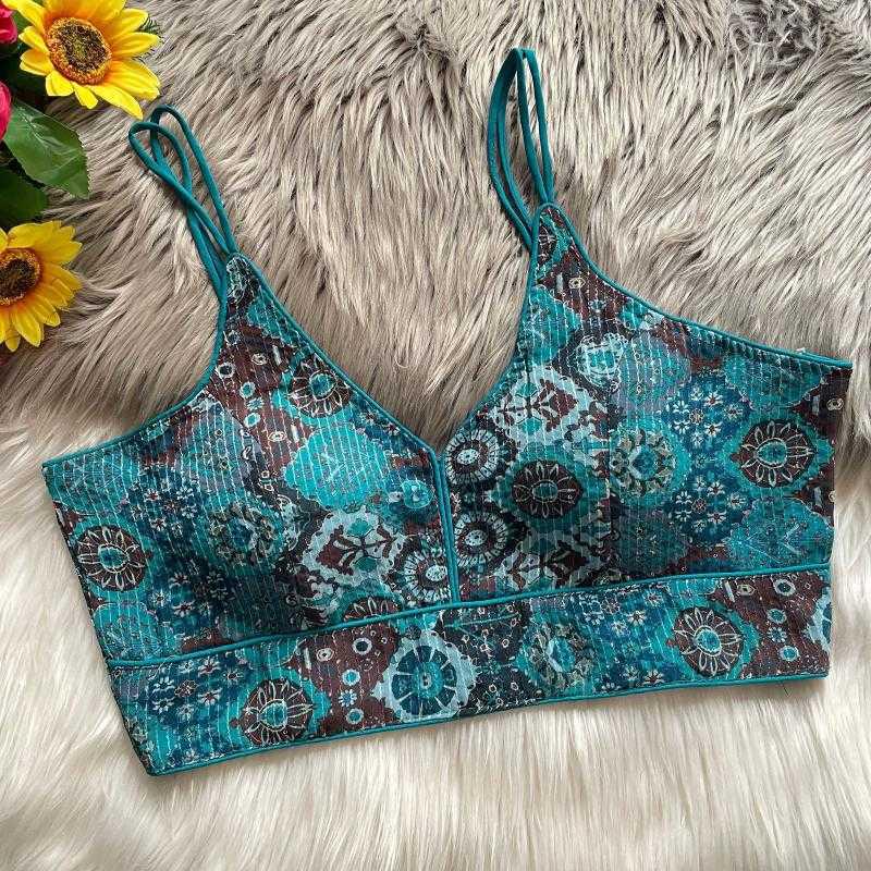 fashion-sleeveless-printed-fancy