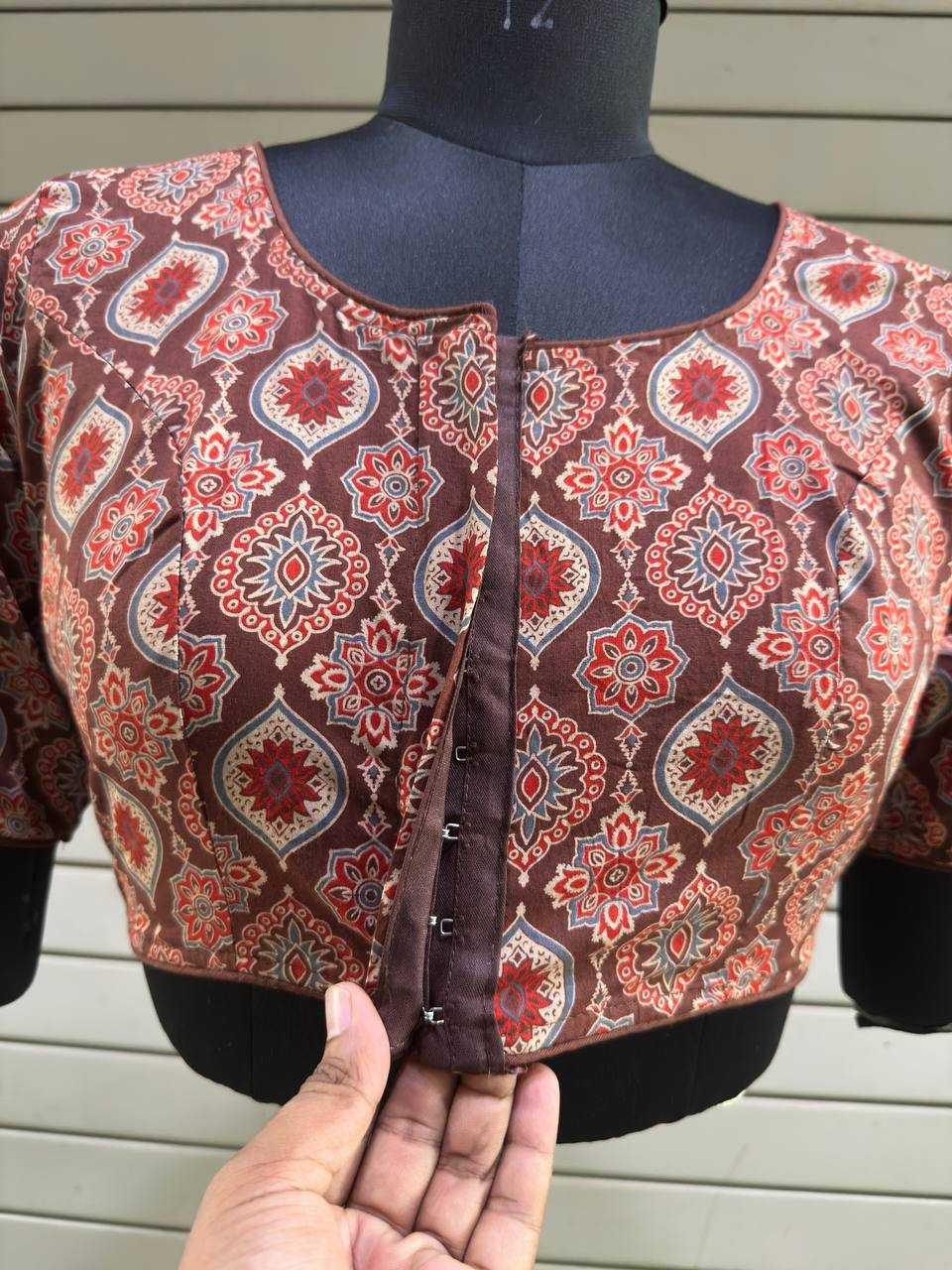 party-wear-fashion-trending-latest