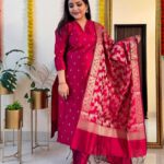 dupatta-festive-wear-party-kurtis-with-bottom