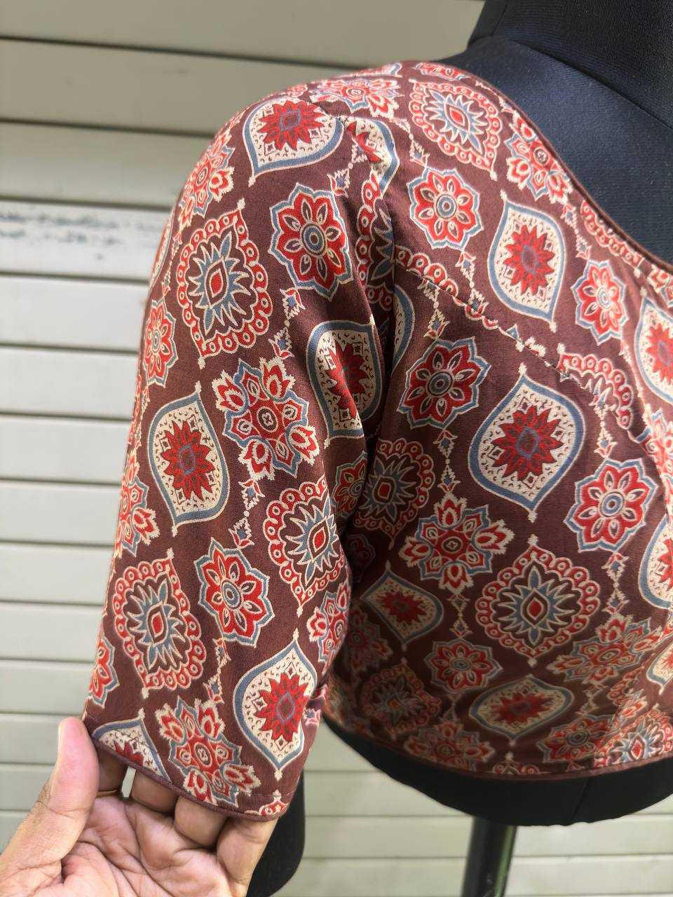 party-wear-fashion-trending-latest