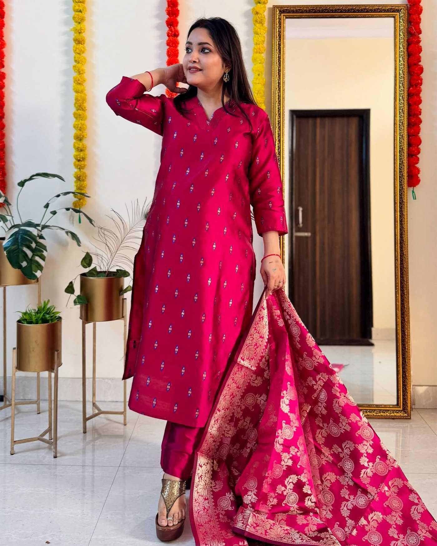 dupatta-festive-wear-party-kurtis-with-bottom