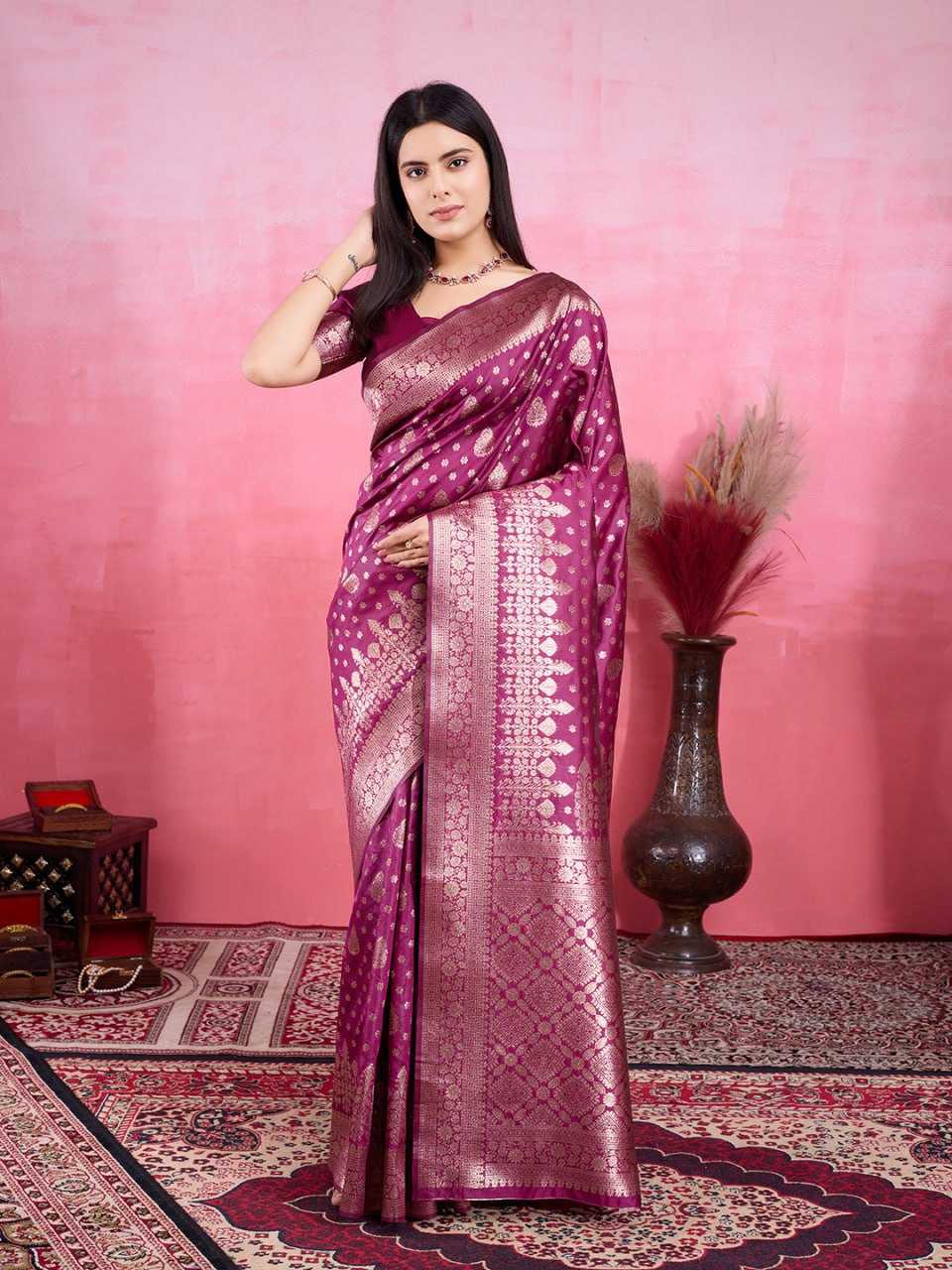 banarasi-silk-saree-zari-traditional