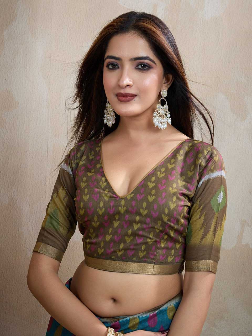 Ikkat Saree