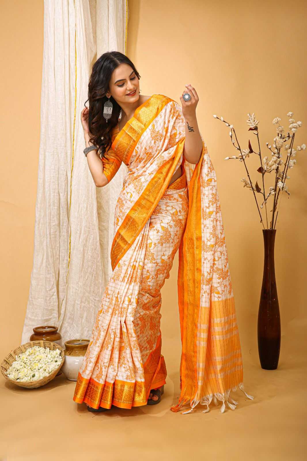 Traditional-saree-silk-banarasi-designer-zari-work